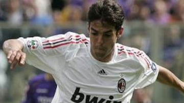 Ricardo Izecson dos Santos Leite 'Kaká' ha dicho adiós hoy de la afición milanista anotando el primer gol y dando la asistencia del segundo en la victoria de su equipo ante la Fiorentina. Un gol que va a permitir a los 'rossoneros' acabar segundos la Serie A y así entrar directamente en la próxima Liga de Campeones.