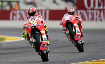 Rossi y Hayden, en 2011.