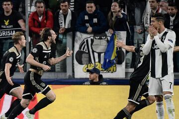 Cristiano marcó el único gol de la Juventus pero no le alcanzó para clasificar al campeón italiano. Ajax avanza con un 3-2 en el marcador global.