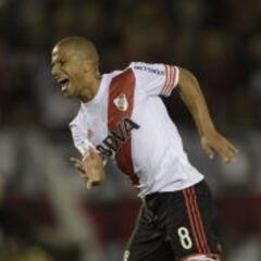 Sánchez: “vamos por buen camino, quedan 90 minutos”