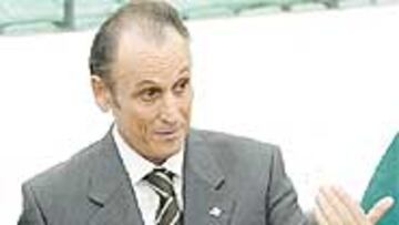 <b>NUEVO PROYECTO.</b> Lopera guarda silencio pero ya tiene en su mente las decisiones de cara a la temporada que viene.