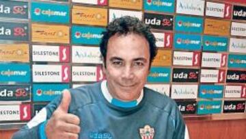 <b>EL PENTAPICHICHI. </b>Hugo Sánchez, ayer en Almería.