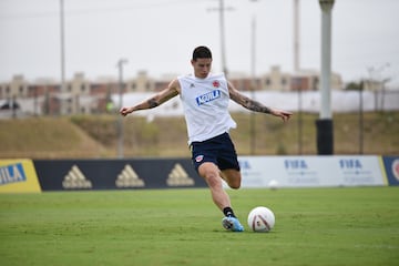 La Selección Colombia entrena de cara al partido frente a Venezuela este martes por las Eliminatorias a Qatar 2022.