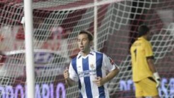 <b>TITULAR Y GOL. </b>Tamudo celebra el primer tanto en Almería.