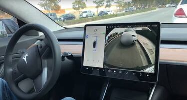 Tesla quiere hacer más inteligente aparcar con Smart Parking