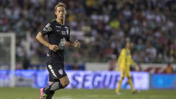 El atacante japonés reveló a través de su cuenta de twitter que realizó una donación de 500 mil pesos a la Cruz Roja Mexicana por las víctimas del sismo.
