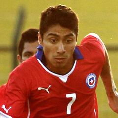 Luciano Cabral se entrega a la policía y queda detenido