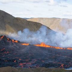 Erupción de un volcán en Islandia: muy cerca de Reikiavik