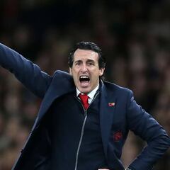 Un vestuario y un club no tan desconocido espera a Emery