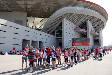 El D¨ªa de las Pe?as se cerr¨® con fiesta y alegr¨ªa rojiblanca