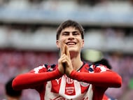 Guadalajara's forward #34 Armando Gonzalez celebrates after scoring the opening goal during the Liga MX Clausura football match between Guadalajara and Pachuca at the Akron Stadium in Zapopan, Mexico on January 10, 2026. (Photo by Ulises Ruiz / AFP)