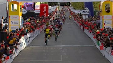 Groenewegen gana la cuarta etapa de la Vuelta al Algarve