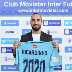 El Movistar Inter renueva a Ricardinho hasta 2020