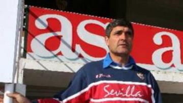 <b>GRAN AÑO</b>. La victoria en la Copa de la UEFA y en la Supercopa de Europa han otorgado un caché especial al técnico español.