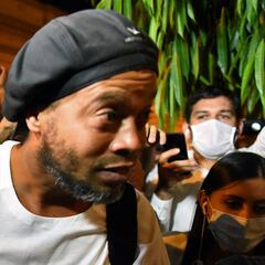 Ronaldinho acude a la Justicia paraguaya para conocer si queda en libertad