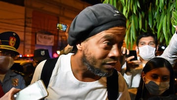 Ronaldinho acude a la Justicia paraguaya para conocer si queda en libertad