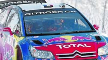 <b>AL LÍMITE. </b>Loeb va al cien por cien en la nieve de Noruega.
