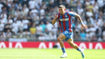 LONDON, ENGLAND - MAY 11: Crystal Palace's Daniel Munoz during the Premier League match between Tottenham Hotspur FC and Crystal Palace FC at Tottenham Hotspur Stadium on May 11, 2025 in London, England. (Photo by Rob Newell - CameraSport via Getty Images)