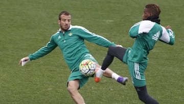Van der Vaart, durante su campaña en el Betis.