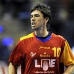 Mikel Aguirrezabalaga
anuncia en Zarautz su retirada