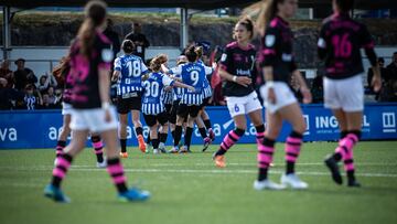 El Alavés celebra un gol.