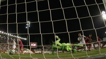 El Málaga superado por el Albacete en el Carlos Belmonte.