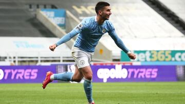 NEWCASTLE UPON TYNE, ENGLAND - MAY 14: Ferran Torres of Manchester City celebrates after scoring their sides fourth goal and their hat trick during the Premier League match between Newcastle United and Manchester City at St. James Park on May 14, 2021 in 