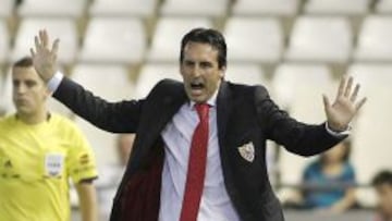 Unai Emery, entrenador del Sevilla, durante el partido contra el Valencia.