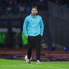 Luego del 7-0, Cruz Azul ya tomó una decisión con Nicolás Larcamón