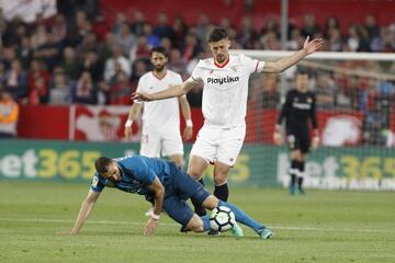 Lenglet in action against Real Madrid.