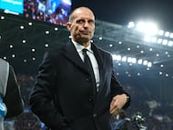 BERGAMO (Italy), 28/10/2025.- Milan's head coach Massimiliano Allegri looks on during the Italian Serie A soccer match between Atalanta BC and AC Milan, in Bergamo, Italy, 28 october 2025. (Italia) EFE/EPA/MICHELE MARAVIGLIA