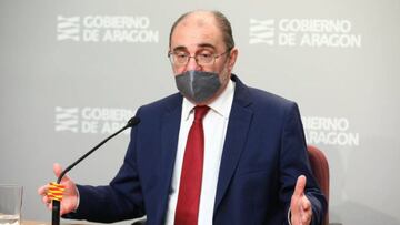 Javier Lamb芍n anuncia que padece c芍ncer de col車n y seguir芍 como presidente de Arag車n