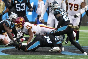 Is Cam Newton the man to save the Panthers' season?