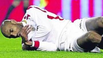 <b>LESIONADO. </b>Kanouté sufrió un golpe en el hombro durante el encuentro de Liga del pasado sábado ante el Numancia.