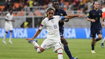 Jakarta (Indonesia), 18/11/2023.- Cruz Medina of USA in action during the FIFA U-17 World Cup group stage match between USA and France at the Jakarta International Stadium in Jakarta, Indonesia, 18 November 2023. (Mundial de Fútbol, Francia) EFE/EPA/BAGUS INDAHONO