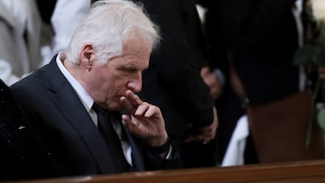 Miguel Uribe Londono, father of Colombian Senator Miguel Uribe Turbay, gestures as he attends his son's funeral, following the senator's death after being shot in the head during a campaign event, at the Primada Cathedral in Bogota, Colombia August 13, 2025. REUTERS/Luisa Gonzalez