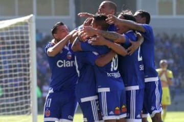 Universidad de Chile lograría su segundo triunfo en el Clausura ante Universidad de Concepción el 21 de febrero. 2 a 1 a favor de los azules, con anotaciones de Fabián Carmona y Ricardo Guzmán Pereira