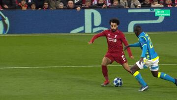 Salah en modo Messi: la cadera de Koulibaly lo recordar¨¢ siempre