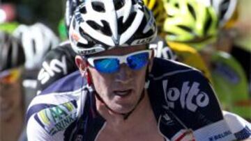 Van den Broeck abandona