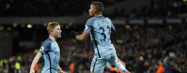 Manchester City speedsters keeping De Bruyne on his toes