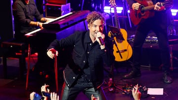 El cantante David Bisbal durante una actuación, en el Teatro Eslava de Madrid, a 7 de febrero de 2024, en Madrid (España). David Bisbal ofrece hoy un concierto especial de LOS40 Básico Santander. Es uno de los formatos que ahora regresa con la presencia del cantante, que presenta un recorrido por sus veinte años de carrera con todos sus éxitos.
07 FEBRERO 2024;CONCIERTO;MÚSICO;CANTANTE;BISBAL;20 AÑOS;LOS 40;BÁSICO
Manuel Pinilla Cruces / Europa Press
07/02/2024