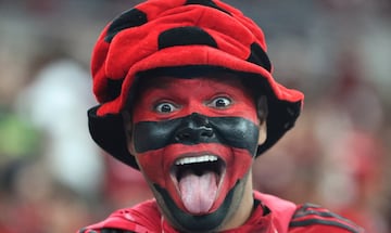 Soccer Football - Copa Libertadores - Semi Final - Second Leg - Flamengo v Gremio - Maracana Stadium, Rio de Janeiro, Brazil - October 23, 2019   Flamengo fan before the match   REUTERS/Sergio Moraes