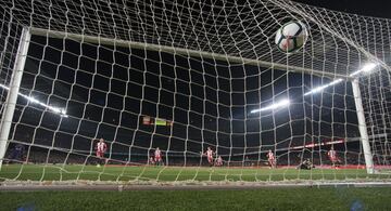 1-1. Luis Su?rez marc¨® el gol del empate.