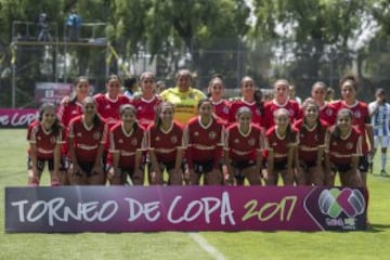 Action photo during the match Pachuca vs Tijuana Womens, Corresponding Final of Tournament 2016-2017 of the League BBVA Bancomer MX. 

Foto de accion durante el partido Pachuca vs Tijuana Femenil, Correspondiente a la Final  del Torneo 2016-2017 de la Liga BBVA Bancomer MX, en la foto:   Equipo Tijuana Femenil

22/04/2017/MEXSPORT/Victor Leon