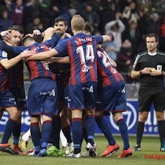 Jair acerca al Huesca al sueño de Primera