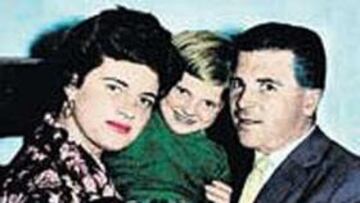 <b>FAMILIA. </b>Con su mujer Ersebeth y su hija Aniko.