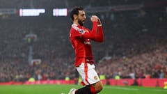 Manchester United captain Bruno Fernandes involved in in-flight medical emergency