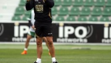 Escribá: "Son los gestores los que deben ser sancionados"