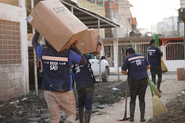 La acción de Junior H que está ayudando a familias en Poza Rica