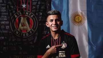 El atacante argentino que recientemente lleg&oacute; a la MLS aprovech&oacute; su primera comparecencia con los medios de comunicaci&oacute;n para enviar mensajes importantes.